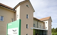 Charity Giving Online - Donate to Stiftung Waldheim